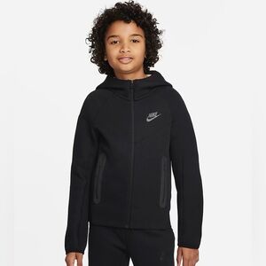 Boys Nike Tech Jacket, Sz Medium